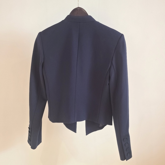 Ellen Tracy Navy Blazer - Picture 5 of 5